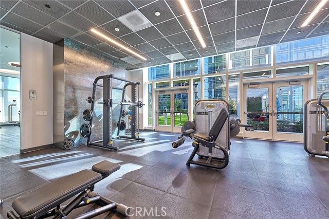 877 Francisco 1717, Los Angeles, CA 90017