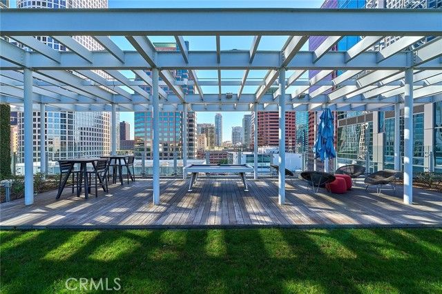 877 Francisco 1717, Los Angeles, CA 90017