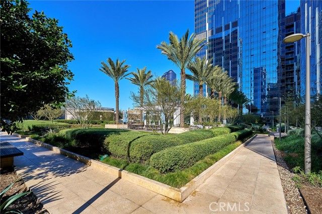 877 Francisco 1717, Los Angeles, CA 90017