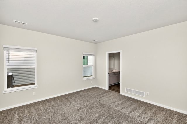 3013 NW Countrywood Lane, Ankeny, IA 50023