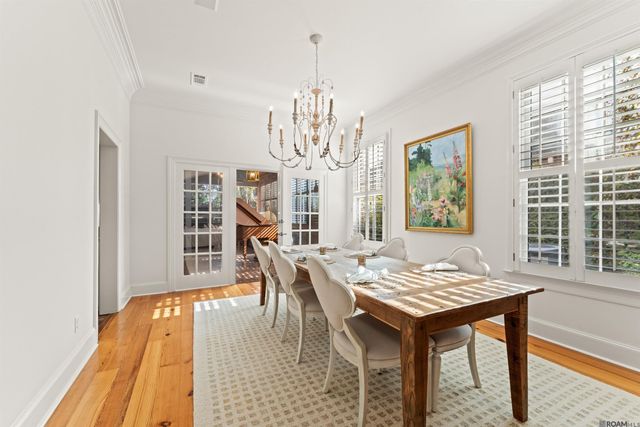 2125 Rue Bienvenue, Baton Rouge, LA 70809