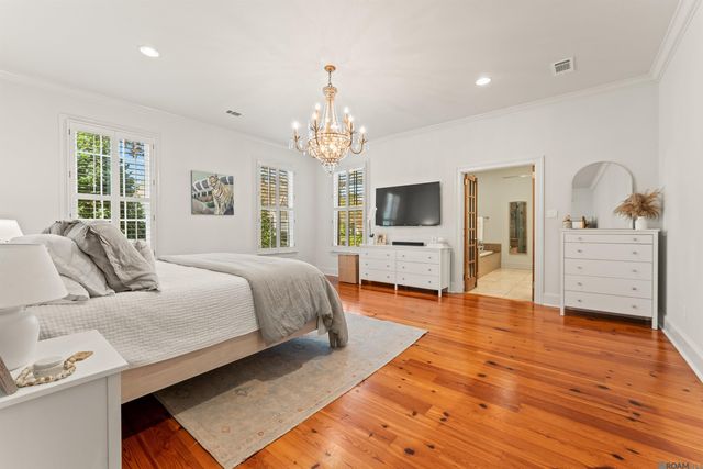 2125 Rue Bienvenue, Baton Rouge, LA 70809