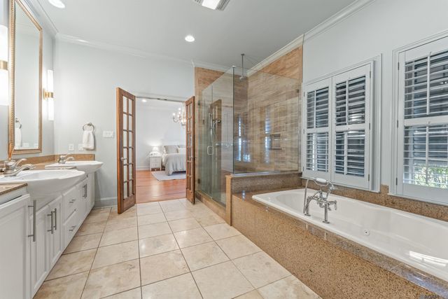 2125 Rue Bienvenue, Baton Rouge, LA 70809