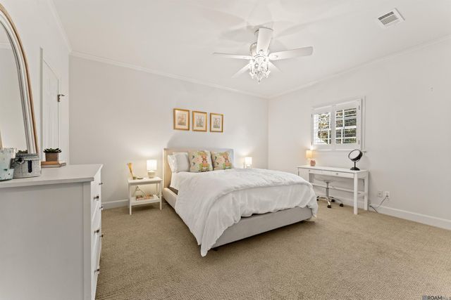 2125 Rue Bienvenue, Baton Rouge, LA 70809