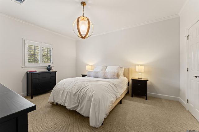 2125 Rue Bienvenue, Baton Rouge, LA 70809