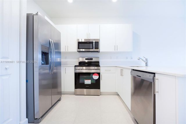 5514 NW 27th Street, Lauderhill, FL 33313