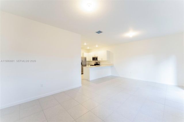 5514 NW 27th Street, Lauderhill, FL 33313