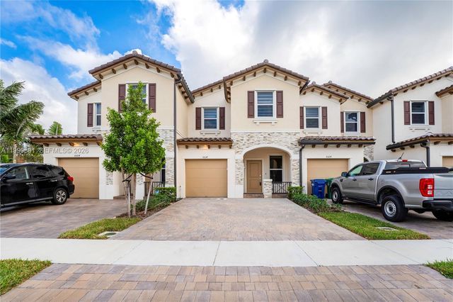 5514 NW 27th Street, Lauderhill, FL 33313