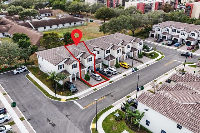 5514 NW 27th Street, Lauderhill, FL 33313