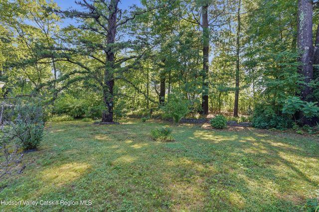 2 Cedar Lane, Saugerties, NY 12477