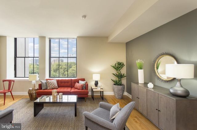 230-38 N 21ST STREET, Philadelphia, PA 19103