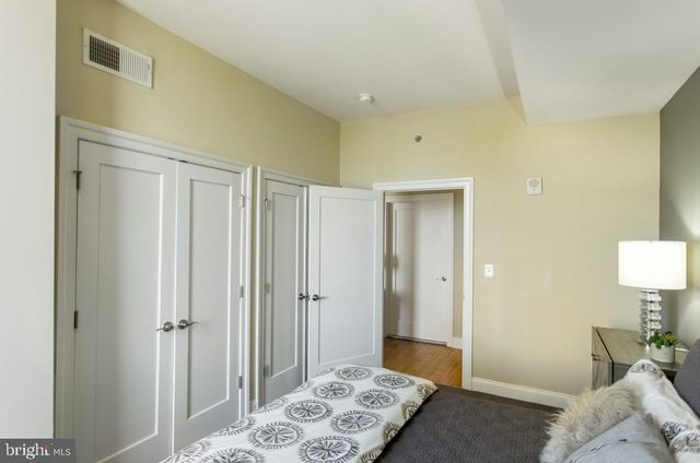 230-38 N 21ST STREET, Philadelphia, PA 19103