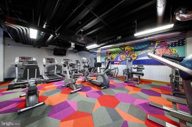 230-38 N 21ST STREET, Philadelphia, PA 19103