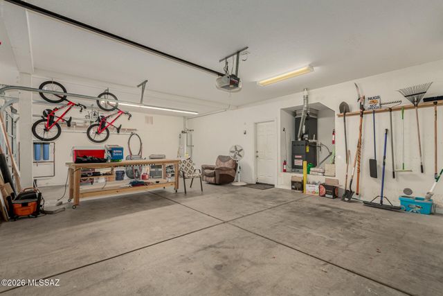 1382 W Sundial Place, Oro Valley, AZ 85737