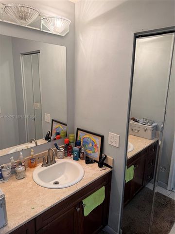 9601 NW 16th Street, Pembroke Pines, FL 33024