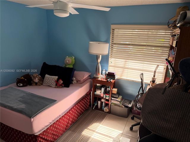 9601 NW 16th Street, Pembroke Pines, FL 33024