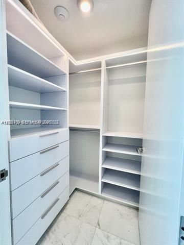 16901 Collins Ave 1104, Sunny Isles Beach, FL 33160
