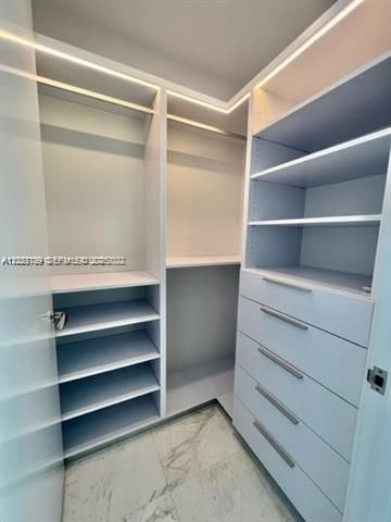 16901 Collins Ave 1104, Sunny Isles Beach, FL 33160
