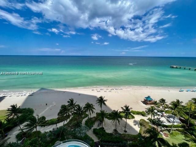 16901 Collins Ave 1104, Sunny Isles Beach, FL 33160