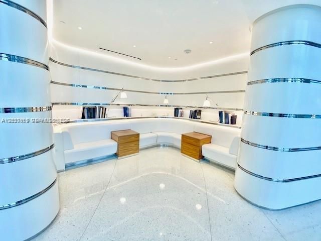 16901 Collins Ave 1104, Sunny Isles Beach, FL 33160