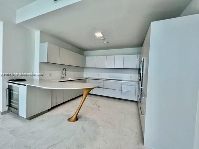 16901 Collins Ave 1104, Sunny Isles Beach, FL 33160