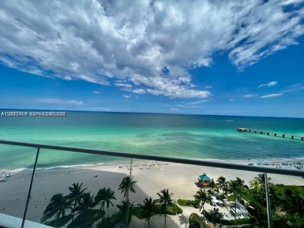 16901 Collins Ave 1104, Sunny Isles Beach, FL 33160