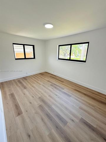 9305 NW 14th Ave, Miami, FL 33147