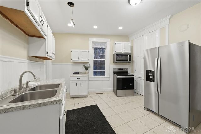 12 Morton Avenue, Dayton, OH 45410