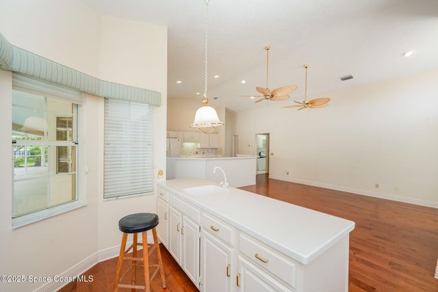 662 Rossmoor Circle, Melbourne, FL 32940