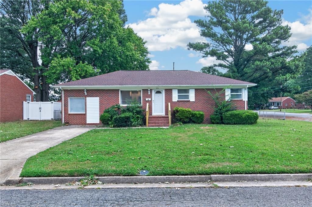 206 Cellardoor CT, Hampton, VA 23666
