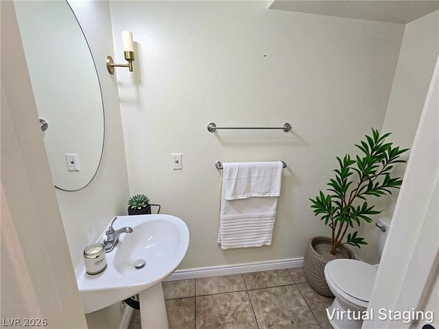 10520 Sun Palace Court, Las Vegas, NV 89129