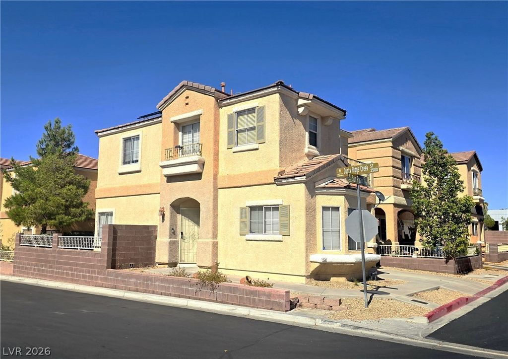 10520 Sun Palace Court, Las Vegas, NV 89129