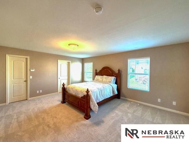 8716 S 163rd Street, Omaha, NE 68136