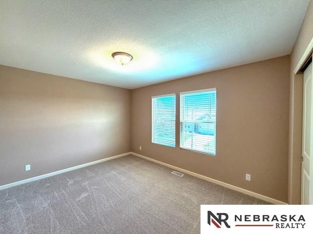 8716 S 163rd Street, Omaha, NE 68136