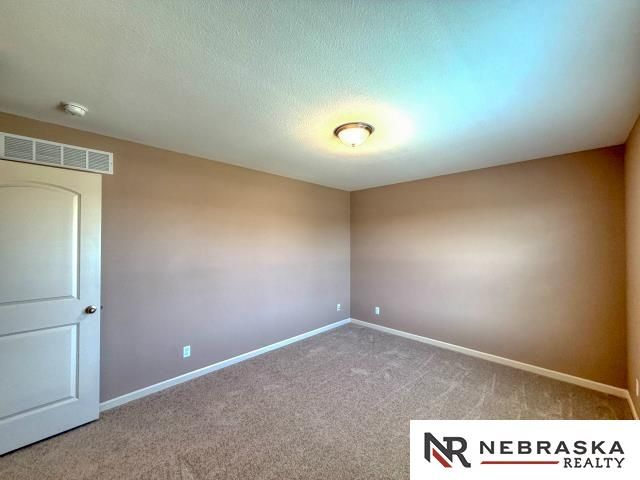 8716 S 163rd Street, Omaha, NE 68136