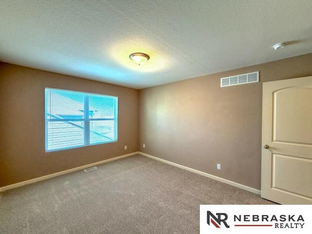 8716 S 163rd Street, Omaha, NE 68136