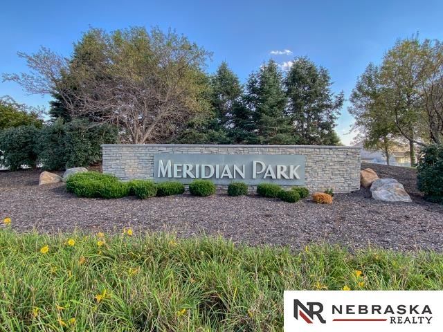 8716 S 163rd Street, Omaha, NE 68136