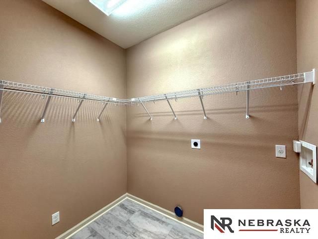 8716 S 163rd Street, Omaha, NE 68136