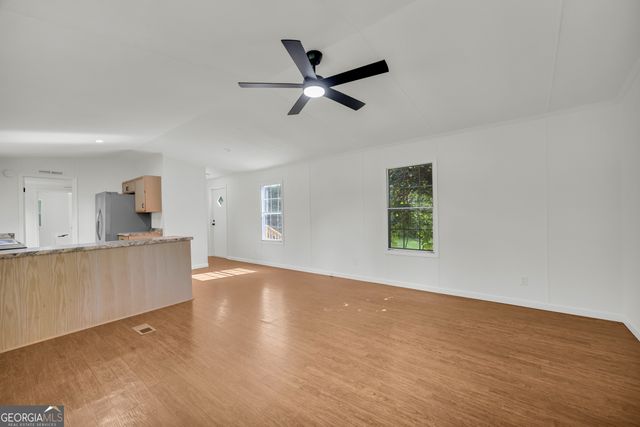 5724 Highway 82 SPUR, Commerce, GA 30529