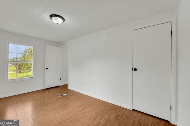 5724 Highway 82 SPUR, Commerce, GA 30529