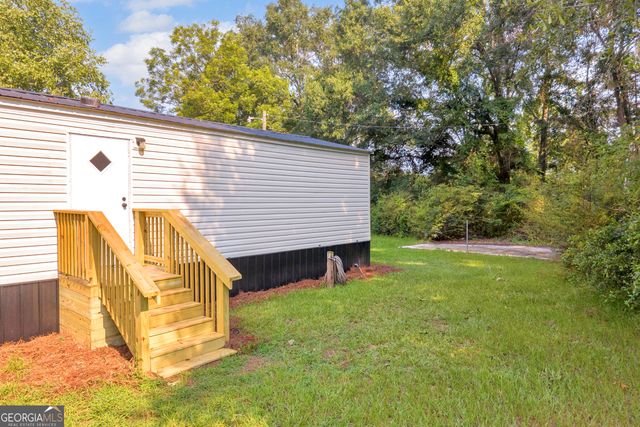 5724 Highway 82 SPUR, Commerce, GA 30529