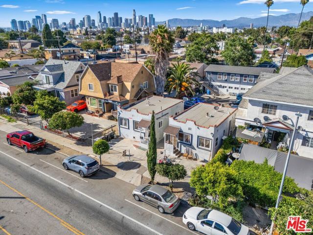 1325 E Adams Boulevard, Los Angeles, CA 90011