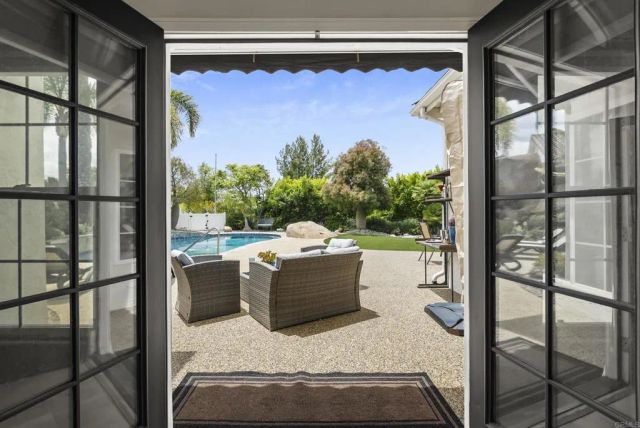 1221 Vista Grande Road, El Cajon, CA 92019