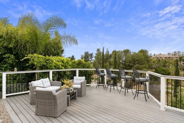 1221 Vista Grande Road, El Cajon, CA 92019