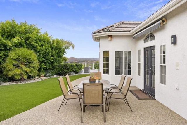 1221 Vista Grande Road, El Cajon, CA 92019