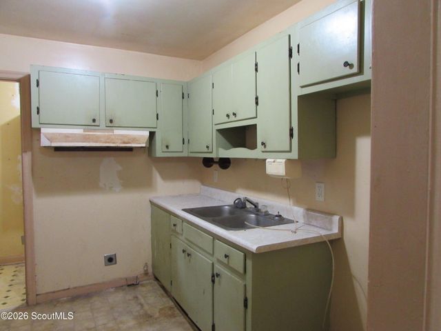 703 Hertson Drive, Waycross, GA 31501