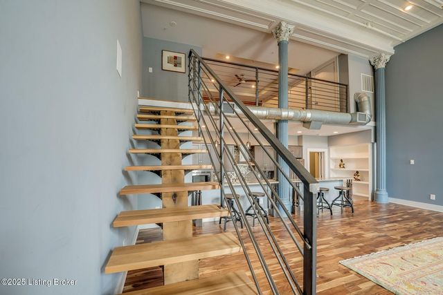 415 E Market St, UNIT 104, Louisville, KY 40202