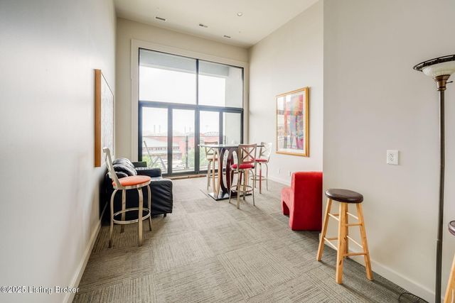 415 E Market St, UNIT 104, Louisville, KY 40202