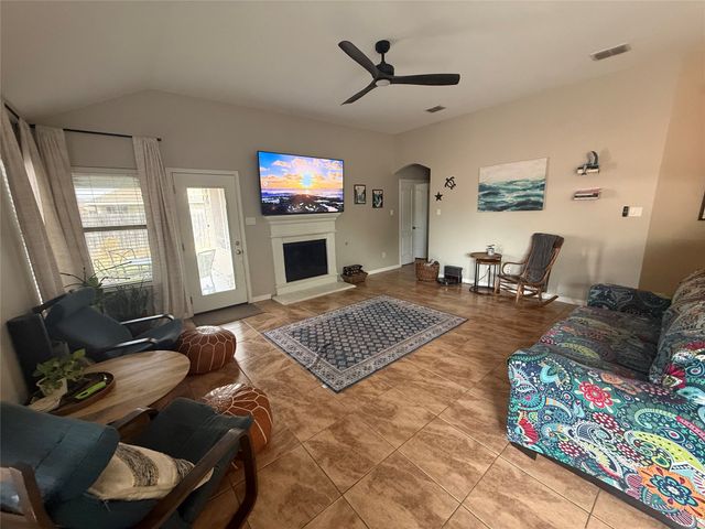 4045 Diamond Ridge Drive, Fort Worth, TX 76244