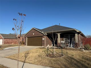 4045 Diamond Ridge Drive, Fort Worth, TX 76244